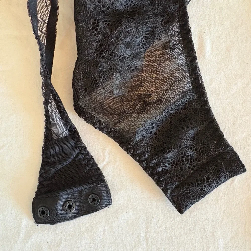 Victoria's Secret NEW Black Mesh & Lace Long Sleeve Corset Thong‎ Bodysuit 34B